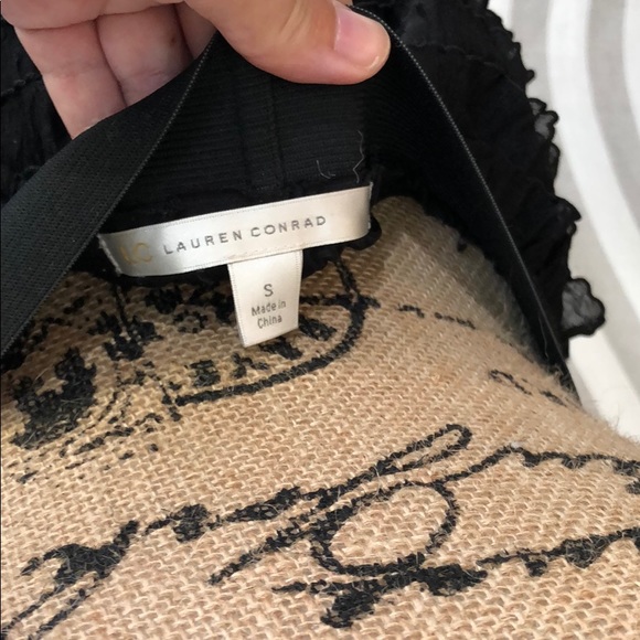 LC Lauren Conrad black ruffle skirt - Picture 3 of 5